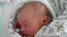 Michal Novotný. Narodil se 18.října v jablonecké porodnici mamince Denise Gajdošové z Liberce. Vážil 3,60 kg a měřil 52 cm.
