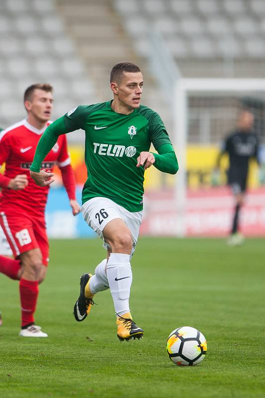 Zápas 13. kola první fotbalové ligy mezi týmy FK Jablonec a FC Zbrojovka Brno se odehrál 5. listopadu na stadionu Střelnice v Jablonci nad Nisou. Na snímku je Tomáš Holeš.