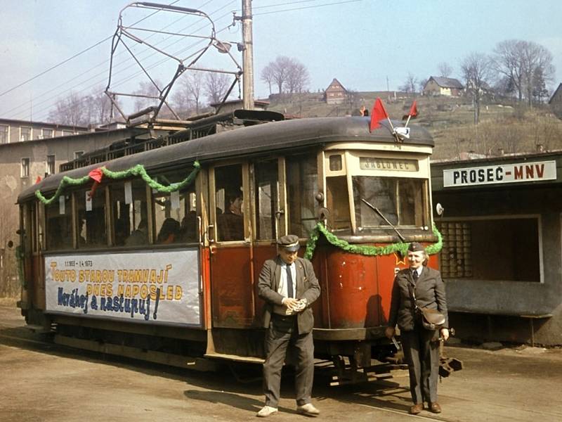 Historiská tramvaj 6MT.