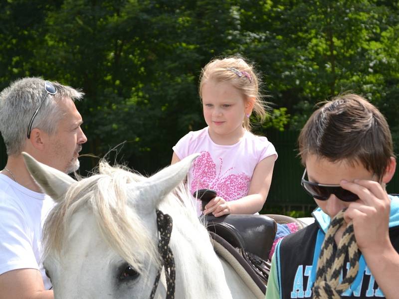 15. slavnosti vratislavického pivovaru Konrád.  Přišlo na ně pět tisíc lidí.