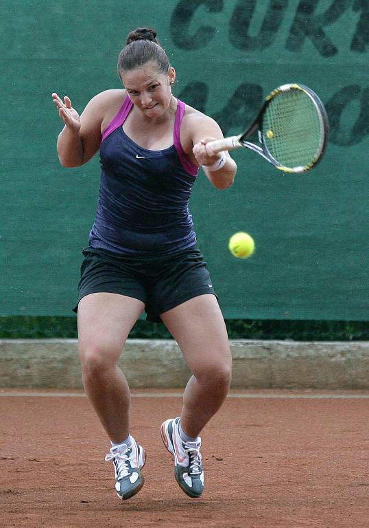 Mezinárodní tenisový turnaj žen Jablonec Cup 2012 měl na programu pokračování 1. kola. Na snímku Patricia Haasová z Rakouska.