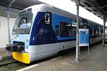 Vlak Stadler - motorový vůz Regio Shuttle RS1, který jezdí v Libereckém kraji.