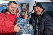 Vasil Andriško (vlevo) je tváří pomoci ukrajinských živnostníků žijících dlouhodobě v Česku své zemi.