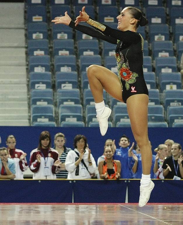 Úspěchem skončilo Mezinárodní mistrovství České republiky v aerobiku, které se konalo o uplynulém víkendu v liberecké Tipsport areně.  Fanoušci zhlédli 640 závodníků v přibližně 320 závodních sestavách. Giulia Bianchi ITA.