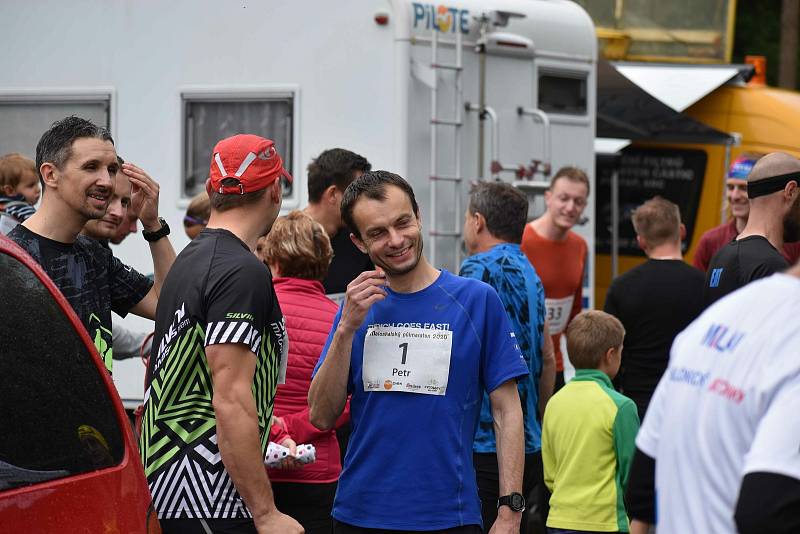 Premiérový nultý ročník Maloskalského půlmaratonu uvítal na startu přes padesát účastníků. Po povinné pauze byl zájem velký. Pořadatelé ho zvládli na výbornou.
