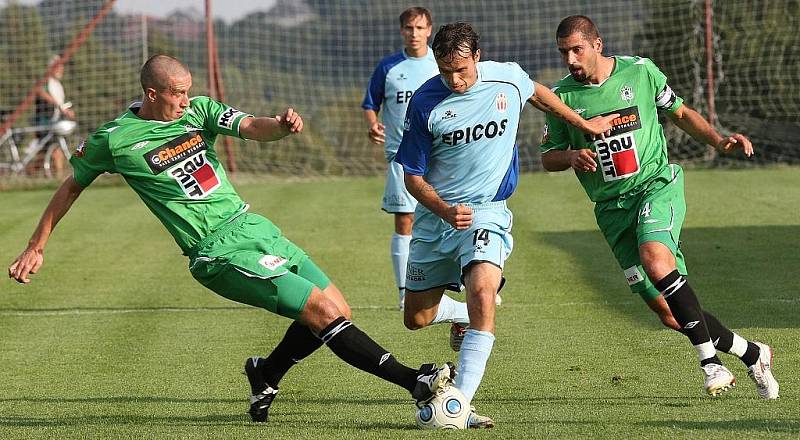 Utkání v poháru Ondrášovka Cup sehráli zápas fotbalisté SH Hlavice a FK Baumit Jablonec.