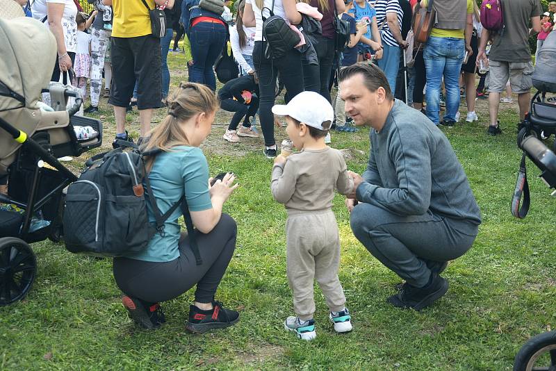 Dětský den u jablonecké přehrady.