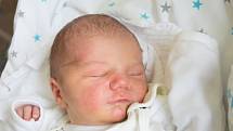 ADAM VERBA se narodil v neděli 8. října mamince Ivaně Loubkové ze Cvikova. Měřil 49 cm a vážil 3,14 kg.