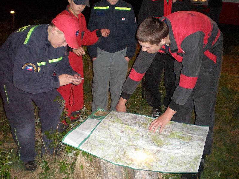 Lučanský pahorek – soutěž hlídek, vyhráli mladí hasiči z SDH Těpeře a Zlaté Olešnice. 