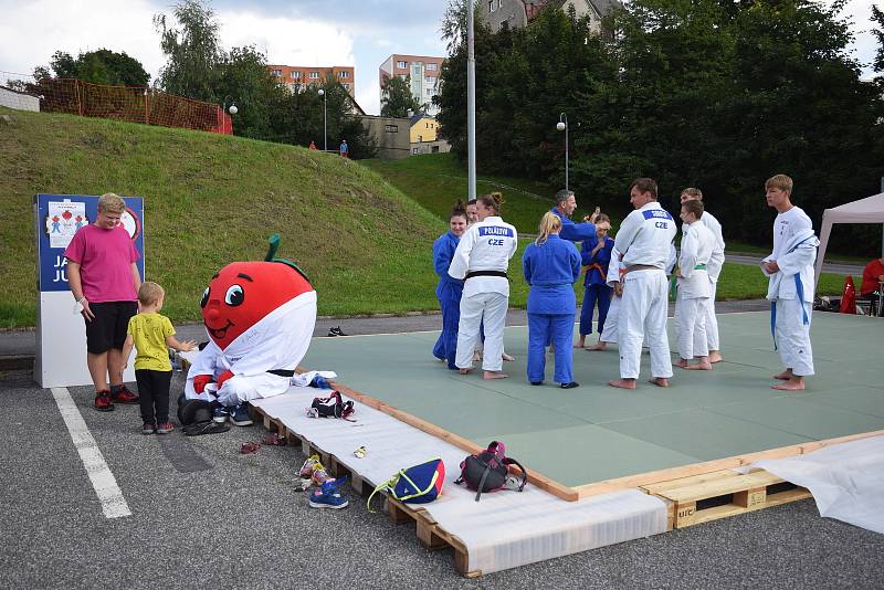 Jablonecká neděle spojila děti se sportem