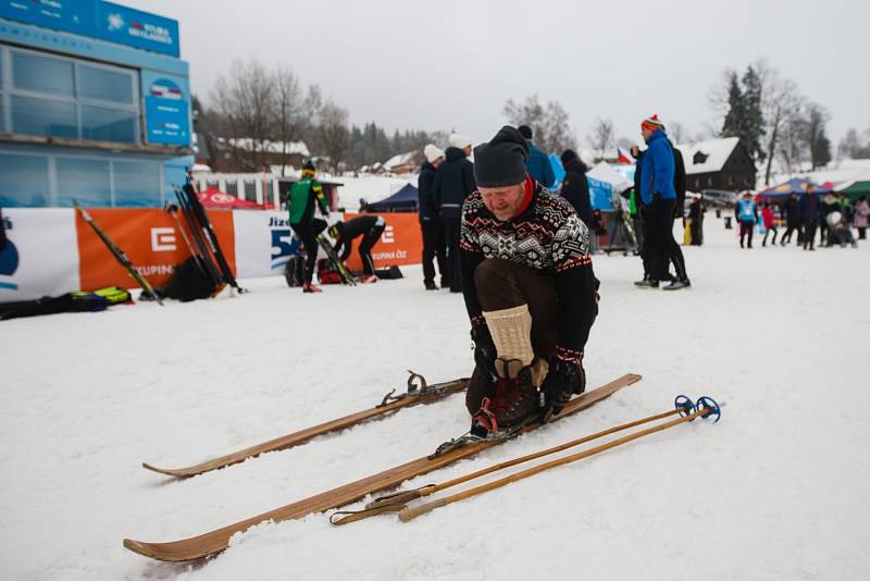 V Bedřichově odstartoval další ročník Jizerské 50. Pátek 8. února