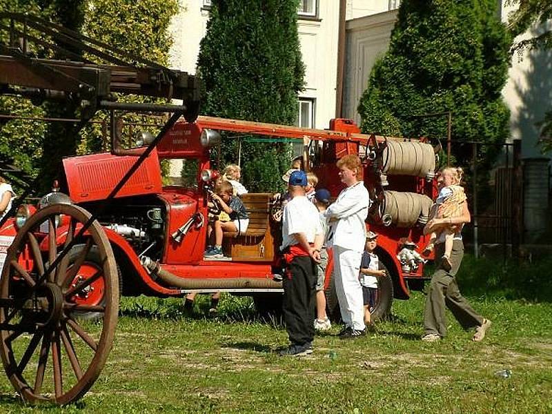 Sbor dobrovolných hasičů Lučany nad Nisou. Oslavy 135. výročí. 