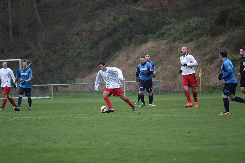 Železný Brod - Frýdlant 1:1. Frýdlant - modré dresy.