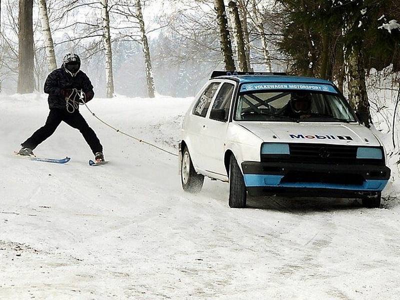 Krkonošský pohár v autoskijerinku zahájili v Jesenném