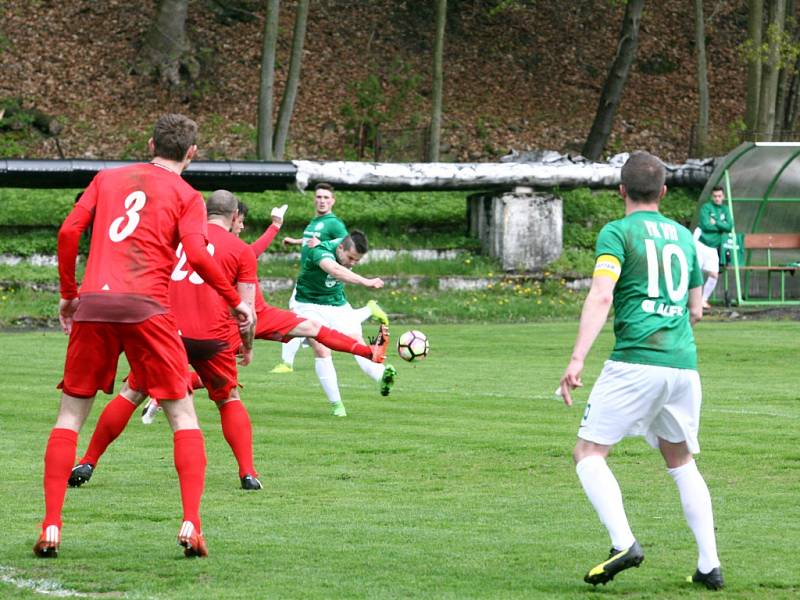 Velké Hamry A - Mšeno A 0:4.