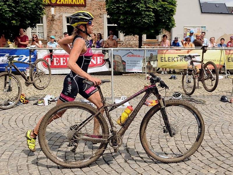 Ivana Loubková z Eleven - Rubena teamu získala titul mistryně republiky v terénním triatlonu Xterra.