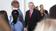 Miloš Zeman na otevření hospice v Liberci