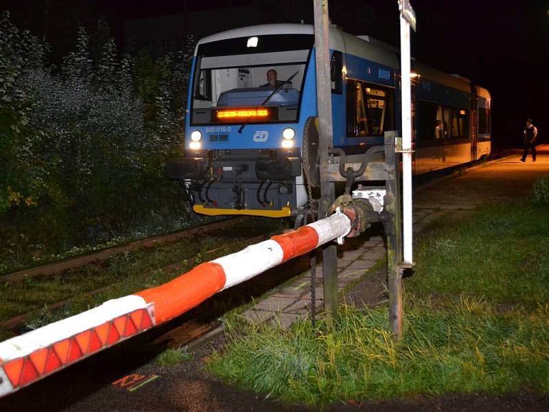 Poslední noc Martina Dvořáka u závor na kliku v Jabloneckých Pasekách.