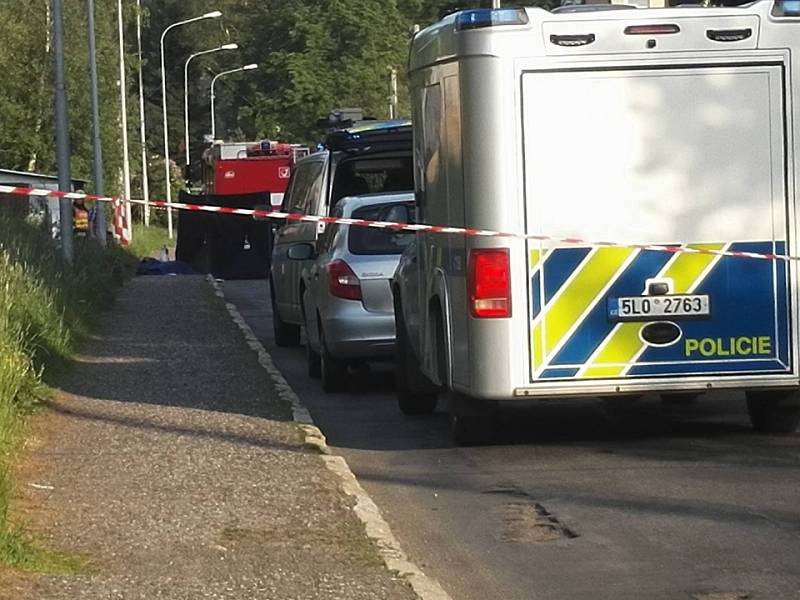 Smrtelná dopravní nehoda motorkáře na Jablonecku. Stala se 29. května v Kokoníně¨.