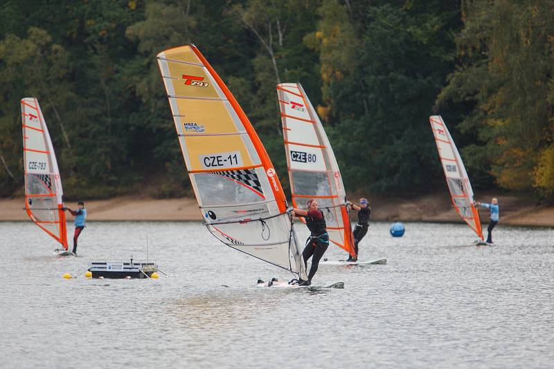 Skiregata 2019 na přehradě Mšeno