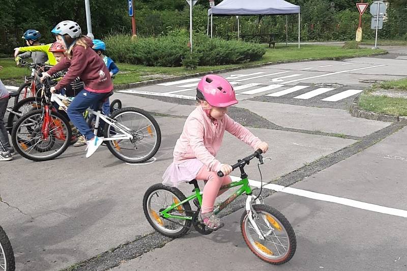 Tři turnusy příměstského tábora pořádá jako tradičně i letos Oblastní spolek Českého červeného kříže v Jablonci nad Nisou.