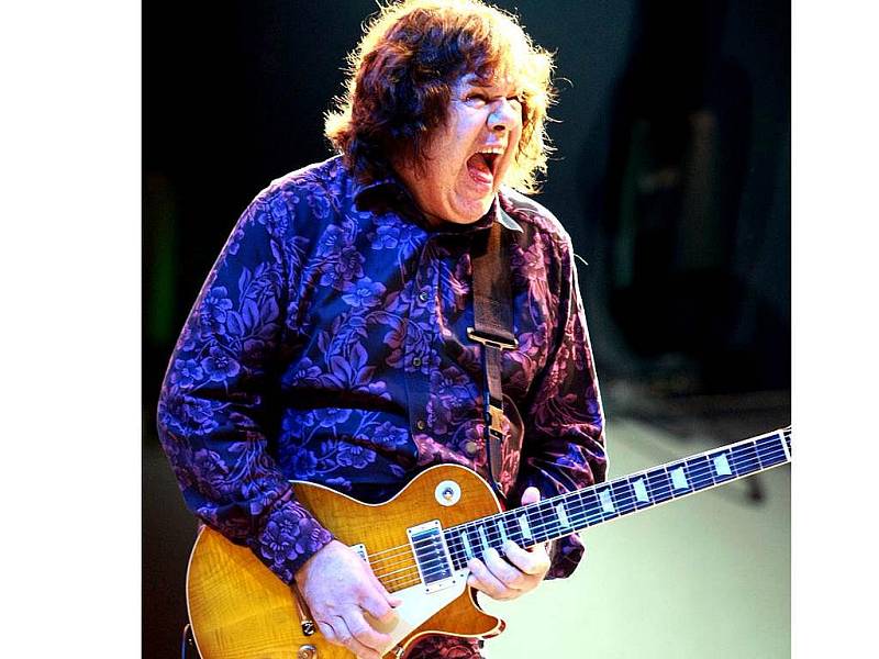 Benátská noc – jedna z hlavních hvězd celého festivalu – Gary Moore, irský bluesrockový kytarista.