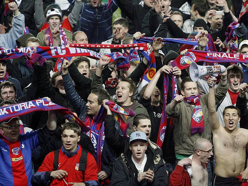 Finálové utkání Ondrášovka cupu mezi celky FK Baumit Jablonec a FC Viktoria Plzeň hrané v Praze na Letné. 