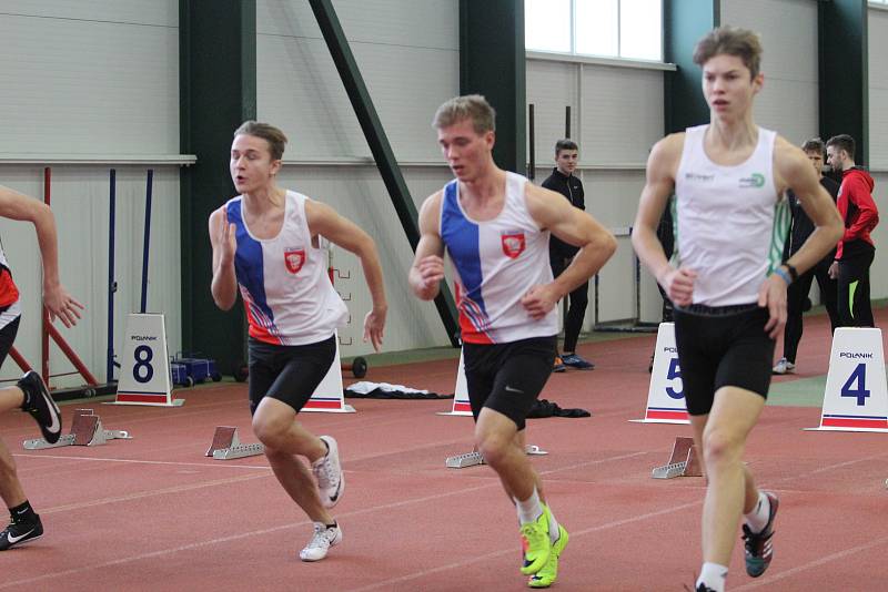 Na krajském atletickém víceboji se sešlo v Jablonci 220 závodníků z celé republiky. Bojovali o limity na Mistrovství České republiky.