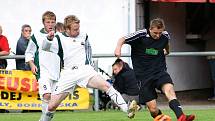 Fotbal 1.A třída 2010 Bozkov A : Nová Ves.  Bozkov v černých dresech.