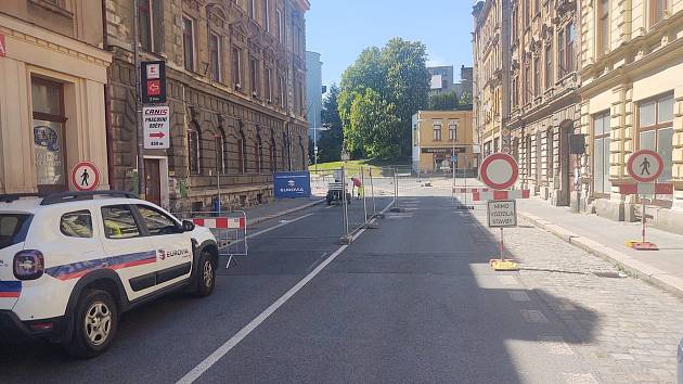 Podhorská ulice v Jablonci je od pondělí 16. května znovu uzavřena.