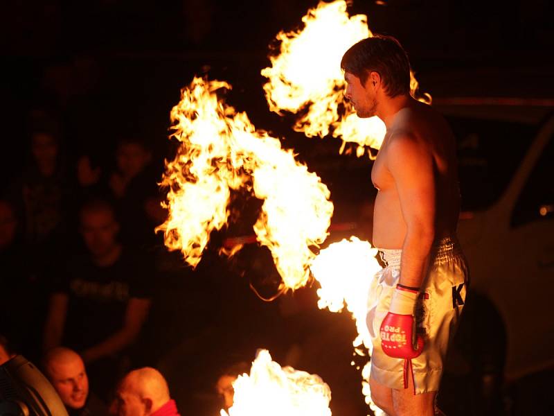 Night of Warriors III. Na snímku Petr Kareš z Iron Fighters Jablonec.