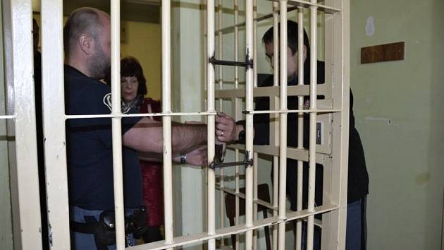 Skladba Vězňova zpověď: Kaplan a odsouzení z Věznice Rýnovice natočili klip  - Jablonecký deník