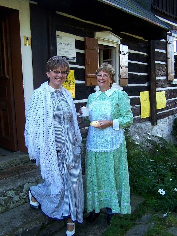 V osadě Kristiánov v Jizerských horách pořádá Muzeum skla a bižuterie Mariánskou sklářskou pouť.