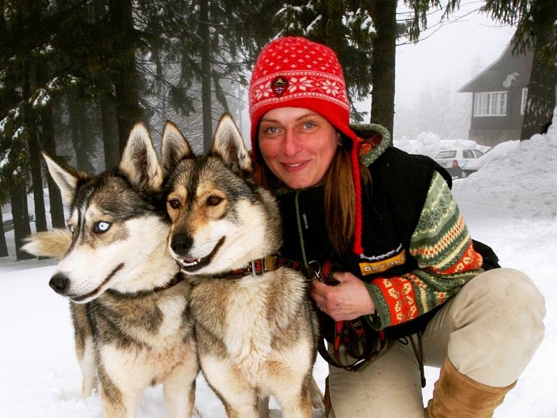 Jana Henychová se vrátila z extrémního závodu v norské Altě, ve kterém ujela 1060 kilometrů. 