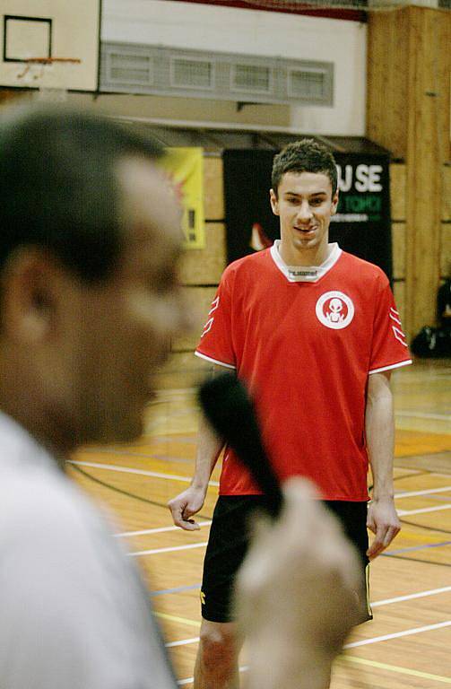 Harcov sportfest 2010. Své dovednosti v Harcově předvedl také několikanásobný rekordman ve fotbalových dovednostech Jan Skorkovský.