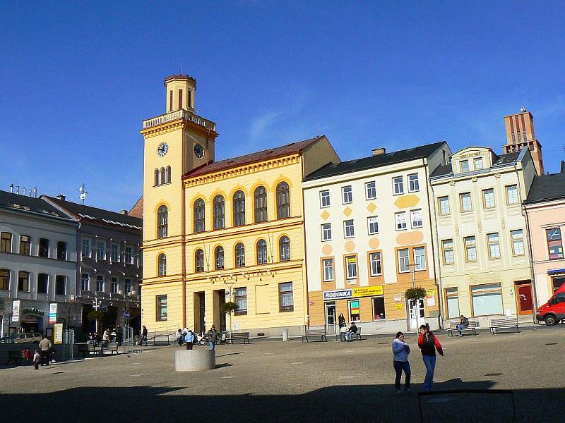 Jablonec nad Nisou. Městská knihovna.