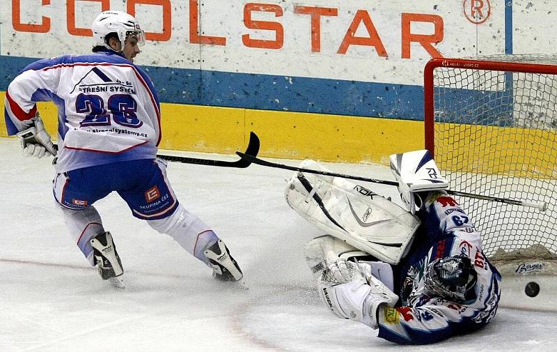 Mistrovské utkání II. ligy ledního hokeje mezi HC Vlci Jablonec a HC Děčín.