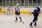 Utkání 7. kola 2. ligy ledního hokeje skupiny Sever a Střed se odehrálo 3. října na zimním stadionu v Jablonci nad Nisou. Utkaly se týmy HC Vlci Jablonec nad Nisou a SC Kolín.