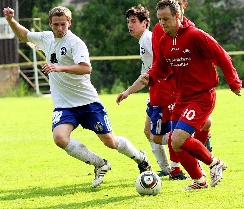 Mistrovské utkání mezi Slovan Hrádek nad Nisou a FK Pěnčín -Turnov B.