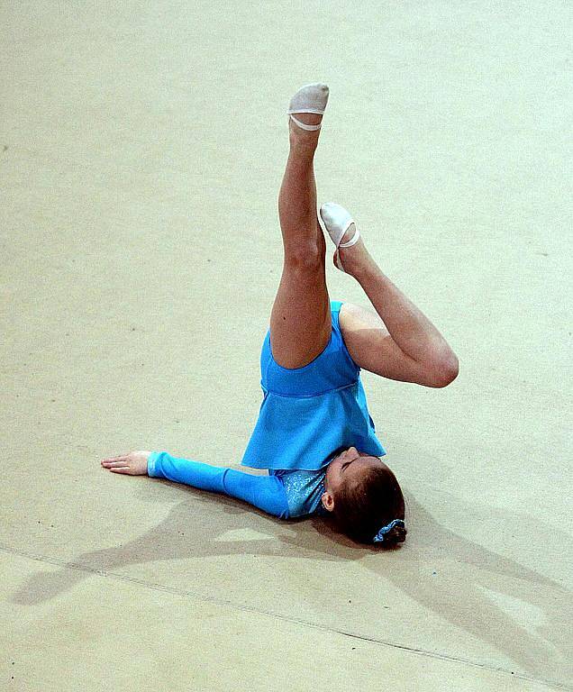 V městské sportovní hale se konaly závody v moderní gymnastice Jablonecký korálek.