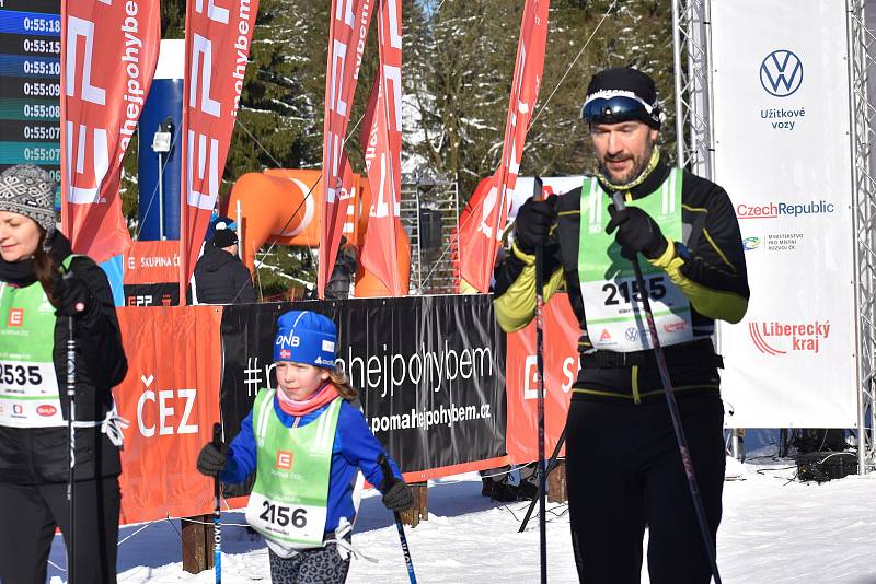 V sobotu v 9 hodin se na bedřichovském stadionu postavili na start účastníci závodu Hervis Jizerská 25 a o patnáct minut později ČT Jizerská 10. Oba závody se jely klasicky.