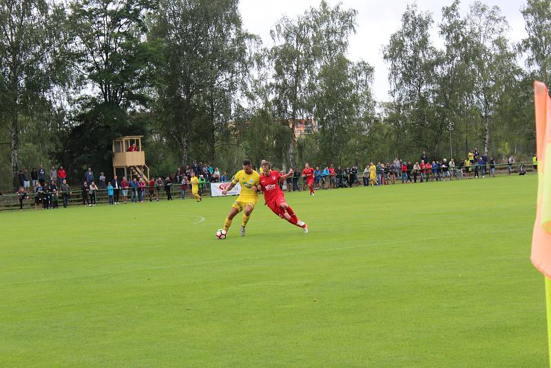 První a zároveň premiérový zápas domácích v divizi. FK Jiskra Mšeno - FK Čechie Výkáň 3:1 (1:0). V červených dresech FK Mšeno. Na zápas se přišlo podívat 150 diváků.