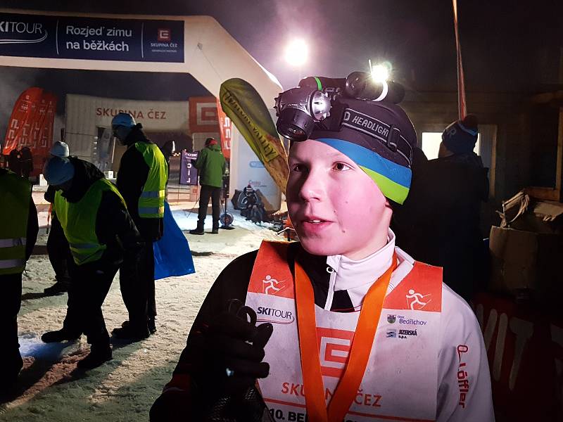 V Bedřichově odstartoval letošní seriál závodů SKI TOUR 2018 dvoudenním Night Light Marathonen. Lukáš Antoš, 9, místo mezi dospělými na 10 km trati.