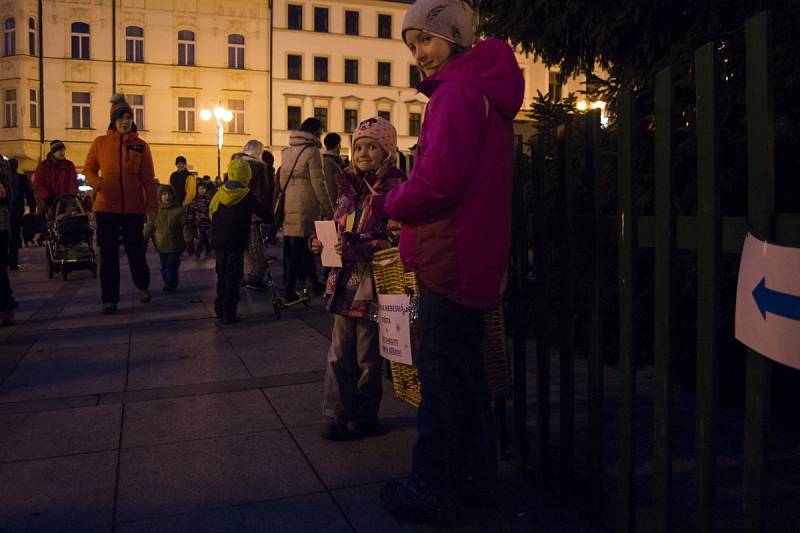 Rozsvácení vánočního stromu v Jablonci