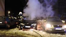Požár automobilů v Tanvaldě