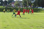 I. A třída. FC Pěnčín - FK Rynoltice 1:2 (1:0). Pěnčín postoupil do I. A třídy, v premiéře ale doma soupeři podlehl. Pěnčín - zelenožluté dresy.