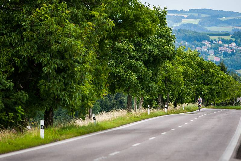 Pátý ročník nejdelšího cyklistického podniku v Česku, Metrostav Handy Cyklo Maraton, pokračoval 4. srpna. Pětidenního maratonu se účastní 42 čtyř nebo osmi členných týmů, které musí zdolat v limitu 111 hodin trasu o délce zhruba 2222 kilometrů.