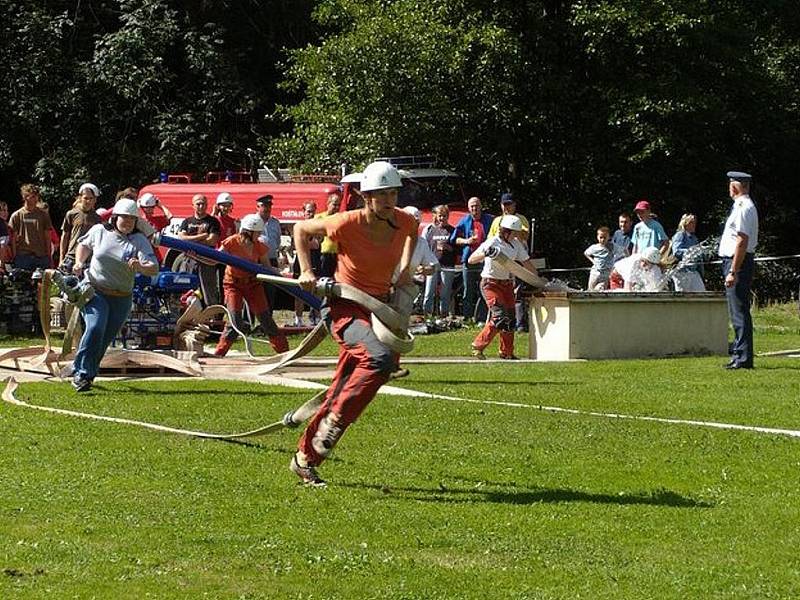 Sbor dobrovolných hasičů Vlastiboř. Soutěž v Košťálově 2008.