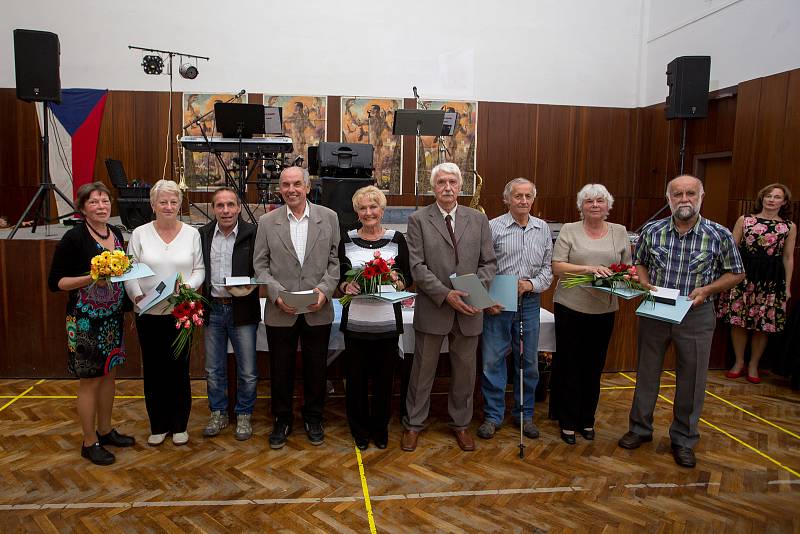 V Železném Brodě si v sobotu večer připomněli místní Sokolové 100 let od založení Československa.