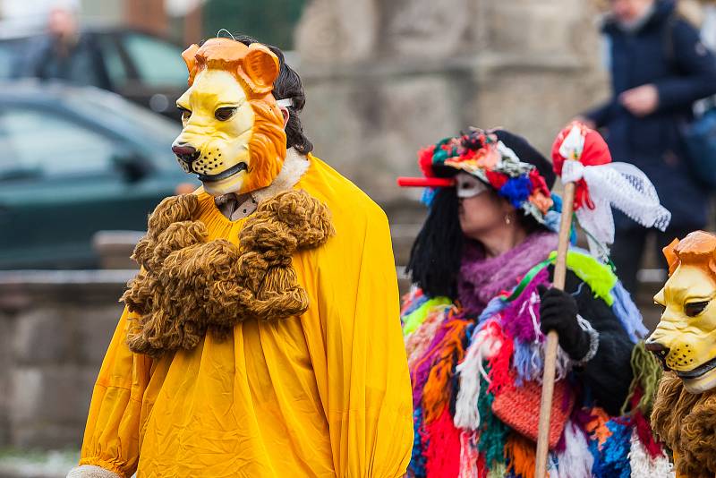 Tradiční masopustní průvod masek proběhl 4. února v Semilech. Akci odstartoval průvod maškar z Komenského náměstí k radnici.